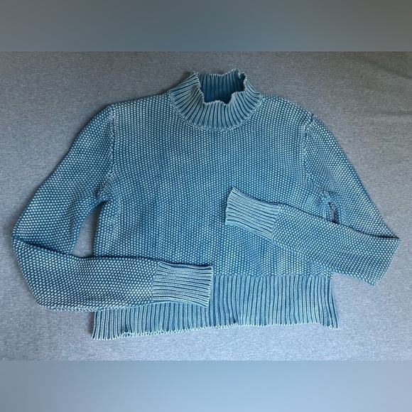 Kendall and Kylie Cropped Sweater in Distressed Blue - Size Small - Picture 2 of 11